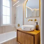Designer One-bed - Marais - Free Parking