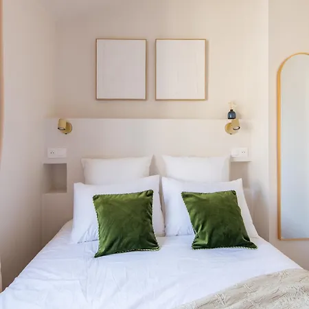 Designer One-bed - Marais - Free Parking *