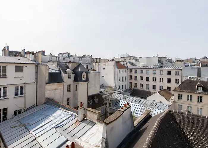 Daire Designer One-bed - Marais - Free Parking