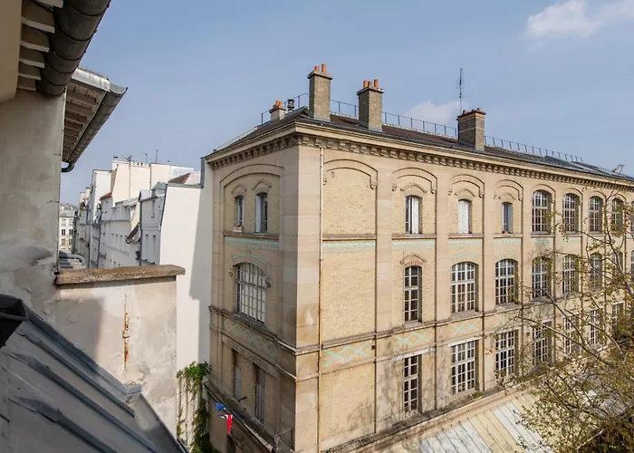 Designer One-bed - Marais - Free Parking *